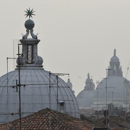 Готель Nel Cuore Di Venezia Екстер'єр фото