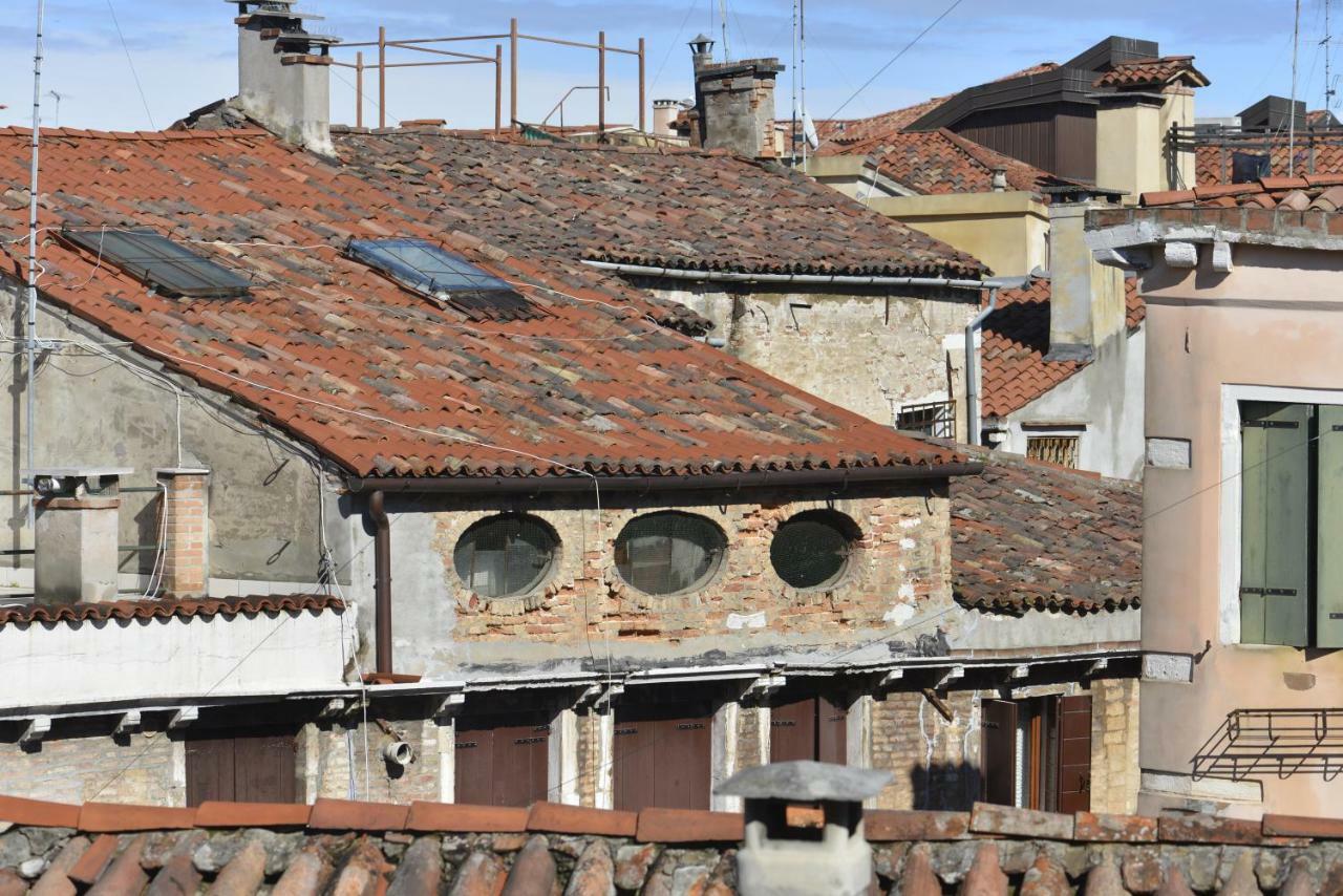 Готель Nel Cuore Di Venezia Екстер'єр фото