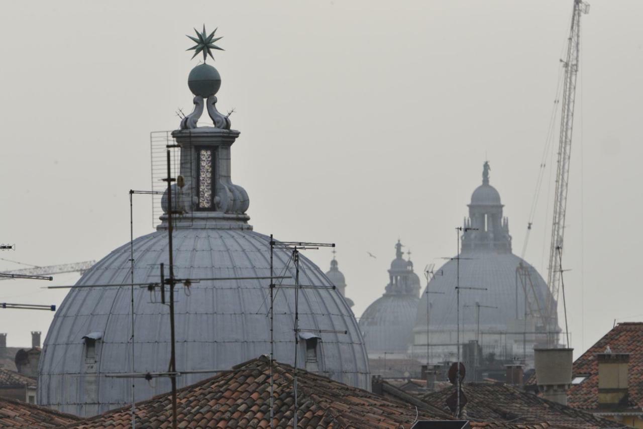 Готель Nel Cuore Di Venezia Екстер'єр фото